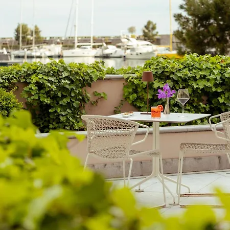 Tivoli Portopiccolo Wellness & 5* Систиана