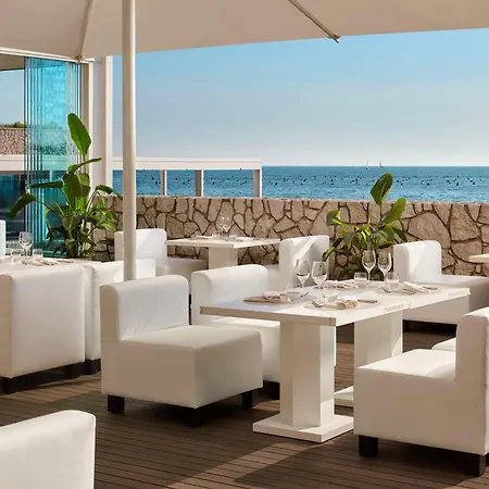 Tivoli Portopiccolo Wellness & Отель Систиана