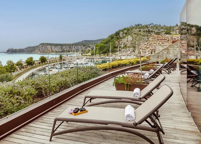 Szálloda Tivoli Portopiccolo Wellness & 5*